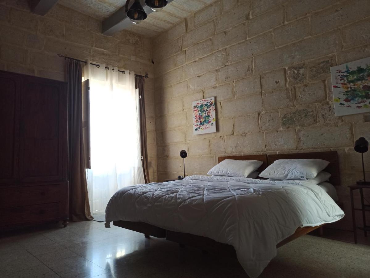 Beautiful Studio Apartment In Qormi Malta Exterior foto