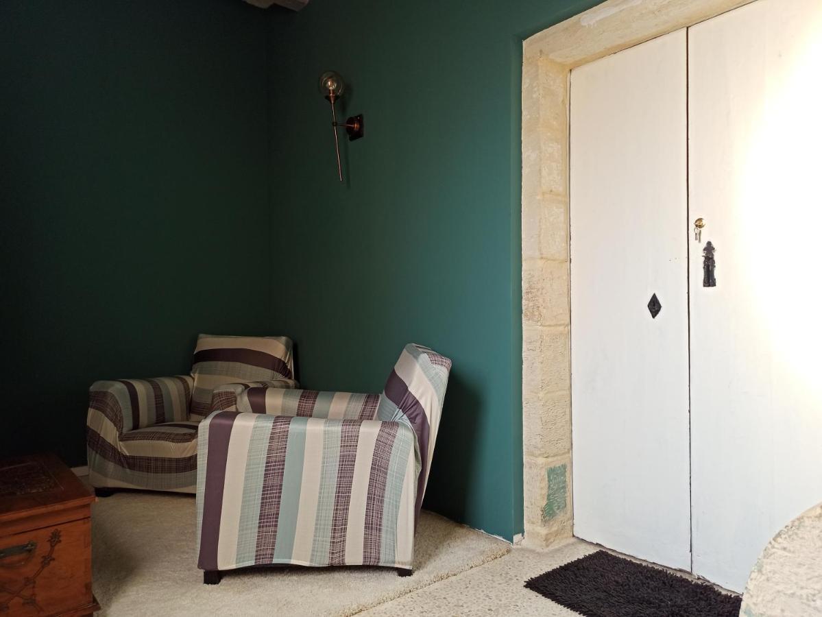 Beautiful Studio Apartment In Qormi Malta Exterior foto